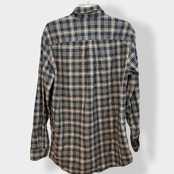 L.‎ L. Bean Traditional Fit Medium Tall Button Down Cotton Shirt - Picture 2 of 3